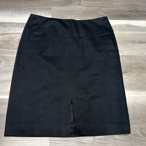 🇺🇸Club Monaco Classic Black Pencil Skirt size 2 - Picture 2 of 8